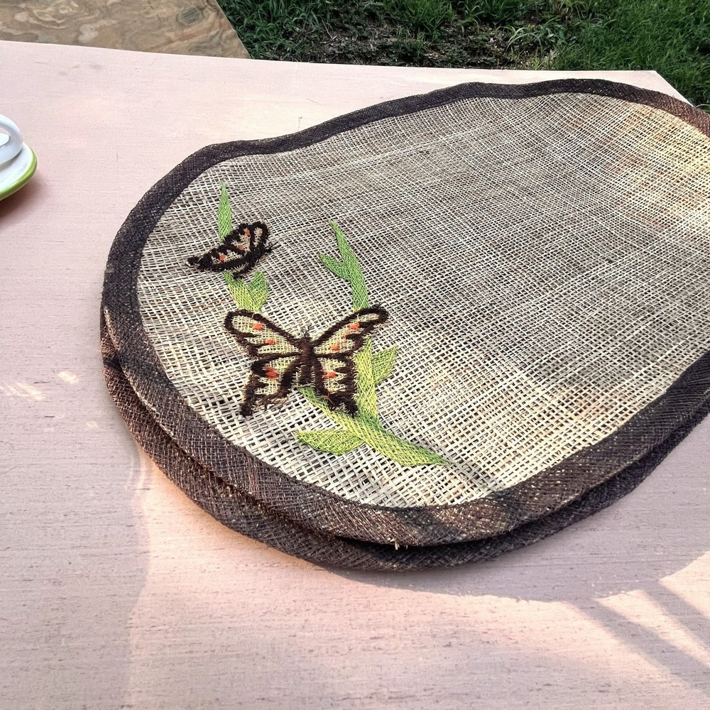 Vintage‎ Burlap Butterfly Placemats - Set of 3